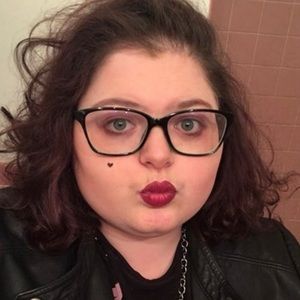 Meet your Posher, Lyndsay